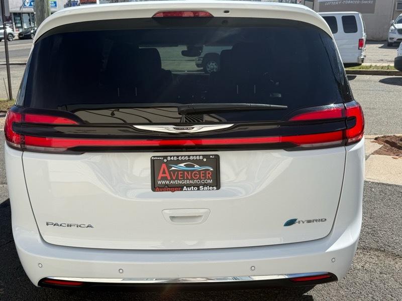Chrysler Pacifica  2024