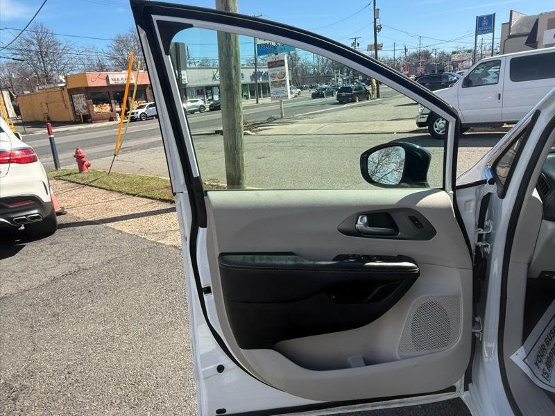 Chrysler Pacifica  2024