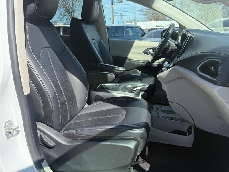 Chrysler Pacifica  2024