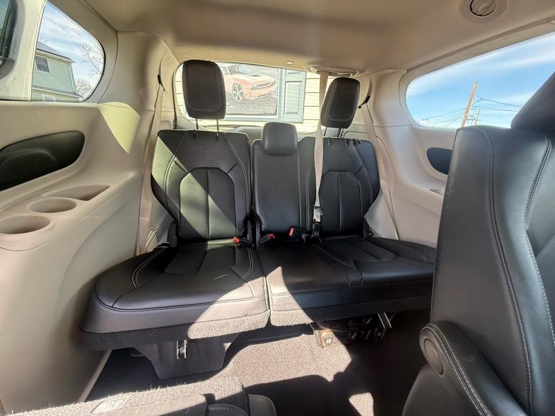 Chrysler Pacifica  2024