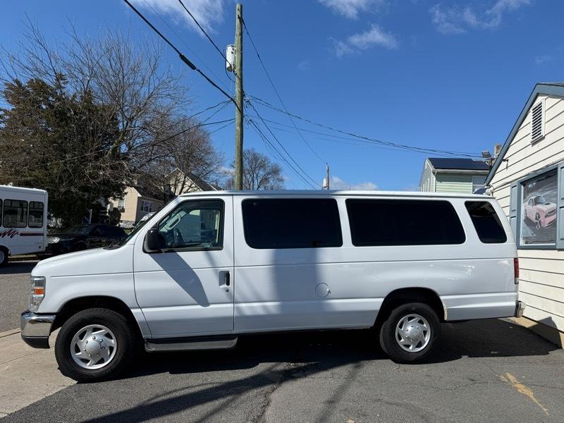 Ford Econoline  2014