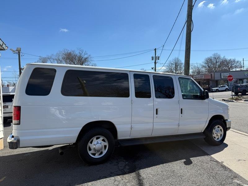 Ford Econoline  2014