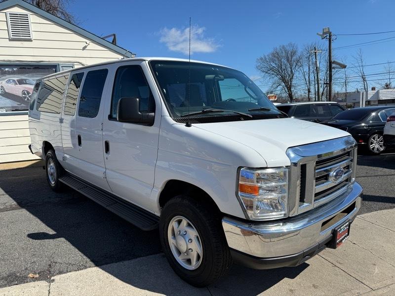 Ford Econoline  2014