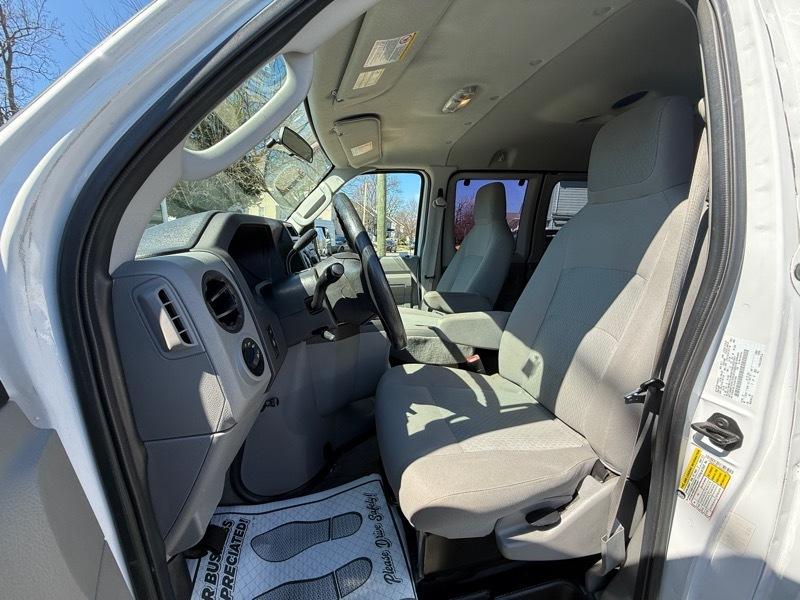 Ford Econoline  2014