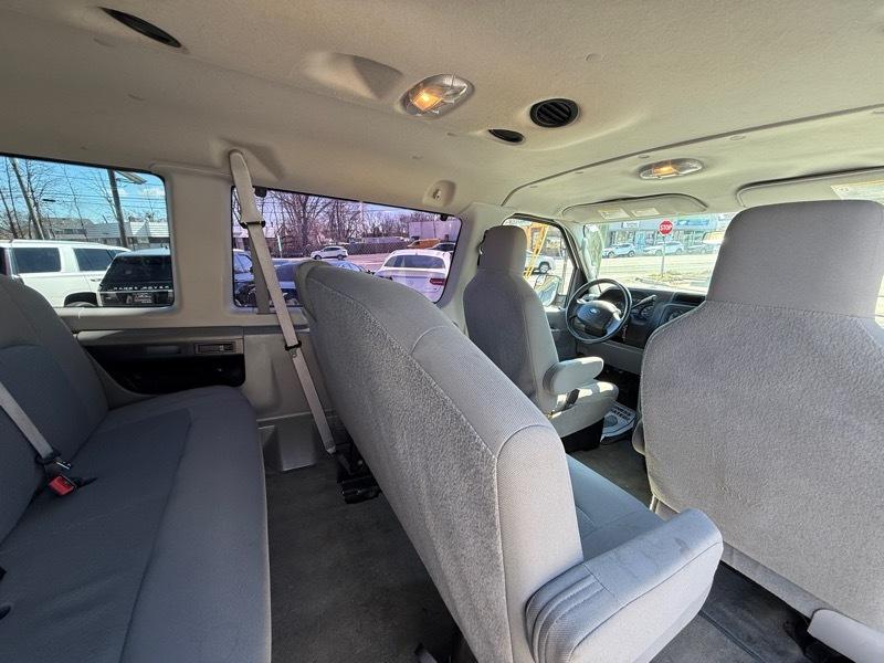 Ford Econoline  2014