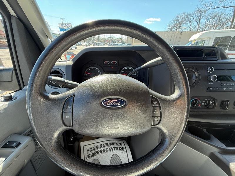 Ford Econoline  2014