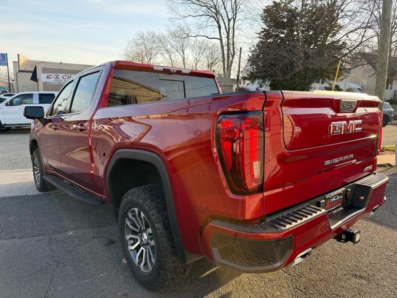 GMC Sierra 1500 AT4 Crew Cab 4WD SWB 2021