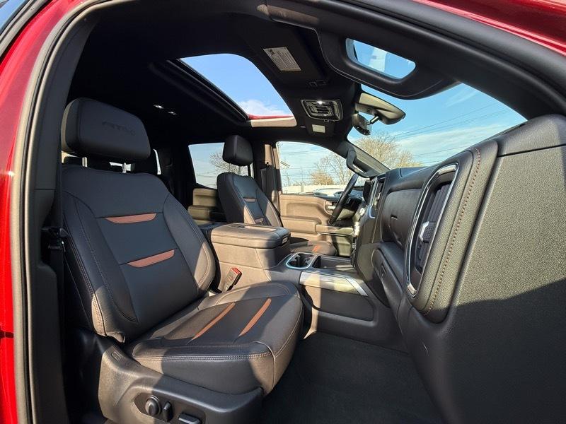 GMC Sierra 1500 AT4 Crew Cab 4WD SWB 2021