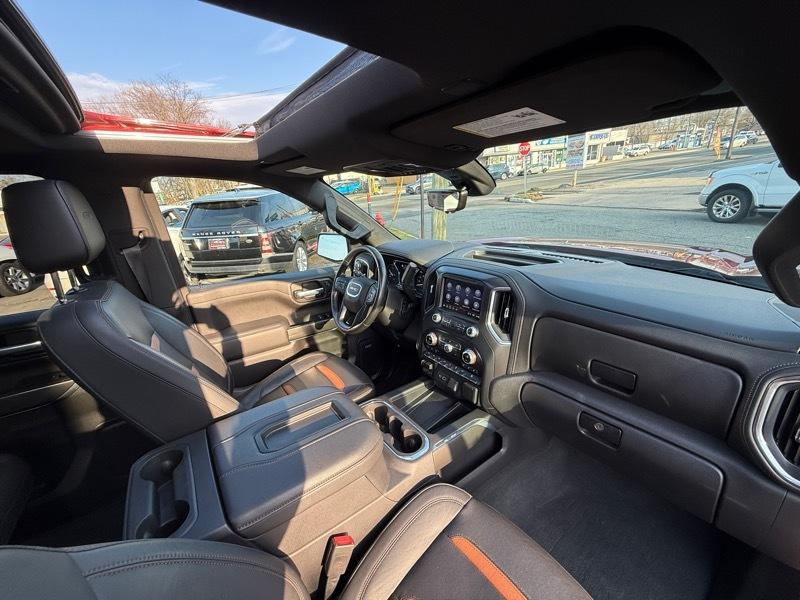 GMC Sierra 1500 AT4 Crew Cab 4WD SWB 2021