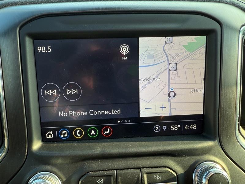 GMC Sierra 1500 AT4 Crew Cab 4WD SWB 2021