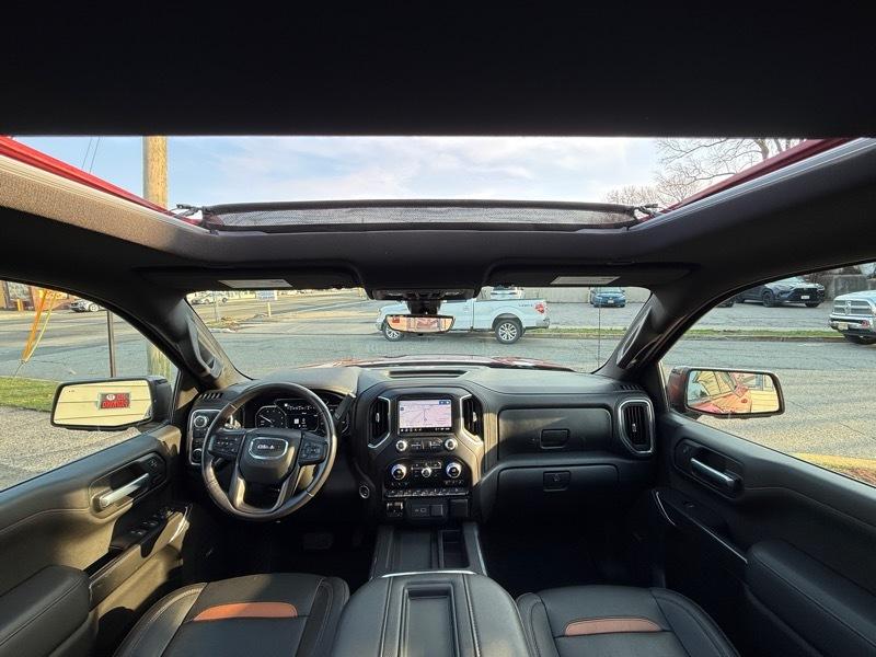 GMC Sierra 1500 AT4 Crew Cab 4WD SWB 2021