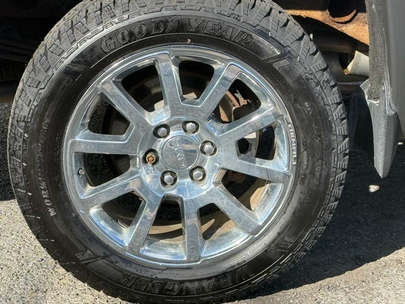 GMC Sierra 1500 Denali Crew Cab 4WD 2015