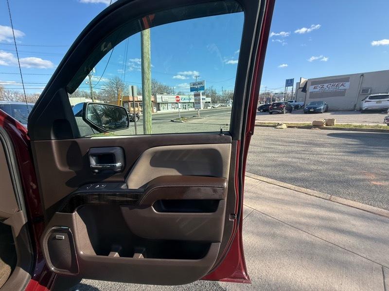 GMC Sierra 1500 Denali Crew Cab 4WD 2015