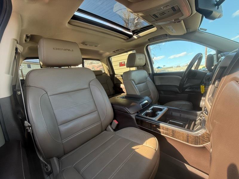 GMC Sierra 1500 Denali Crew Cab 4WD 2015