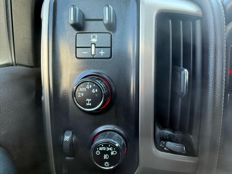 GMC Sierra 1500 Denali Crew Cab 4WD 2015