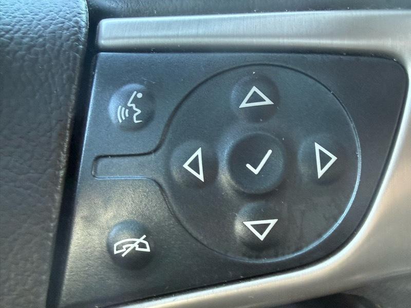 GMC Sierra 1500 Denali Crew Cab 4WD 2015