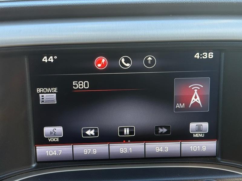 GMC Sierra 1500 Denali Crew Cab 4WD 2015