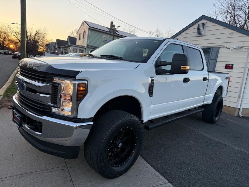 Ford F-250 SD Crew Cab 4WD 2018
