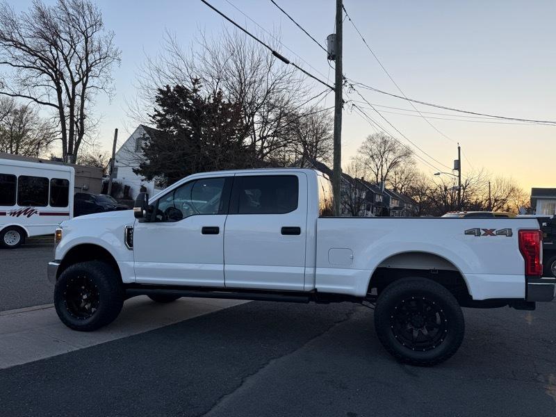 Ford F-250 SD Crew Cab 4WD 2018
