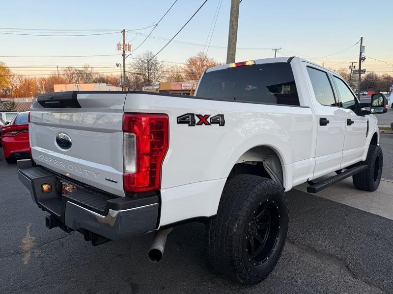 Ford F-250 SD Crew Cab 4WD 2018