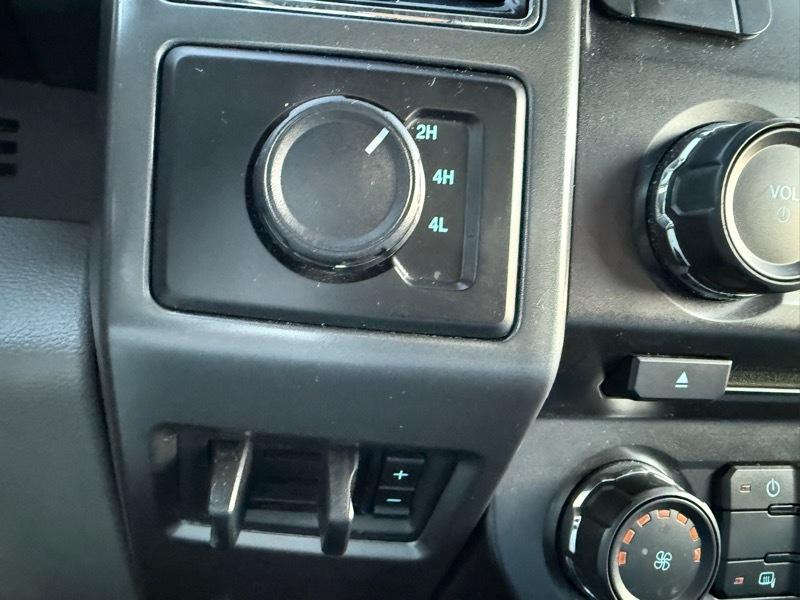 Ford F-250 SD Crew Cab 4WD 2018