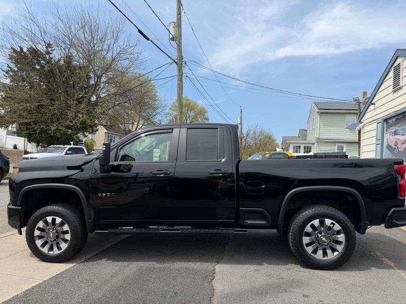 Chevrolet Silverado 2500HD 4WD Crew Cab 159" Custom 2022