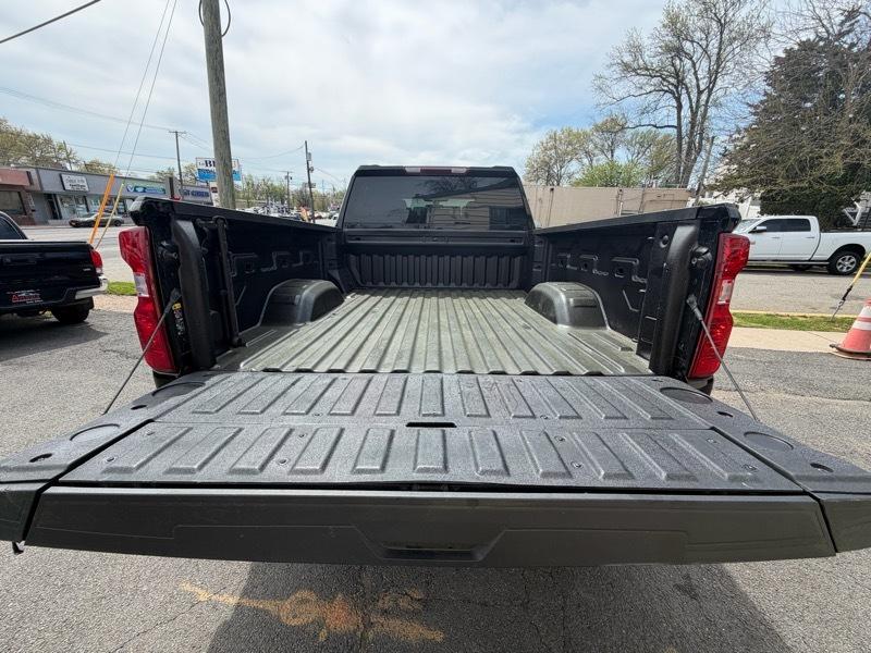 Chevrolet Silverado 2500HD 4WD Crew Cab 159" Custom 2022