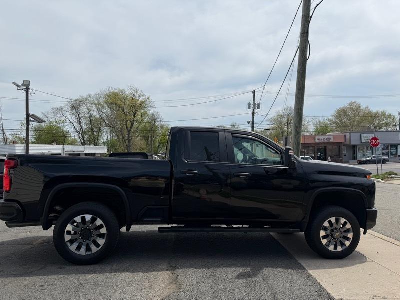 Chevrolet Silverado 2500HD 4WD Crew Cab 159" Custom 2022