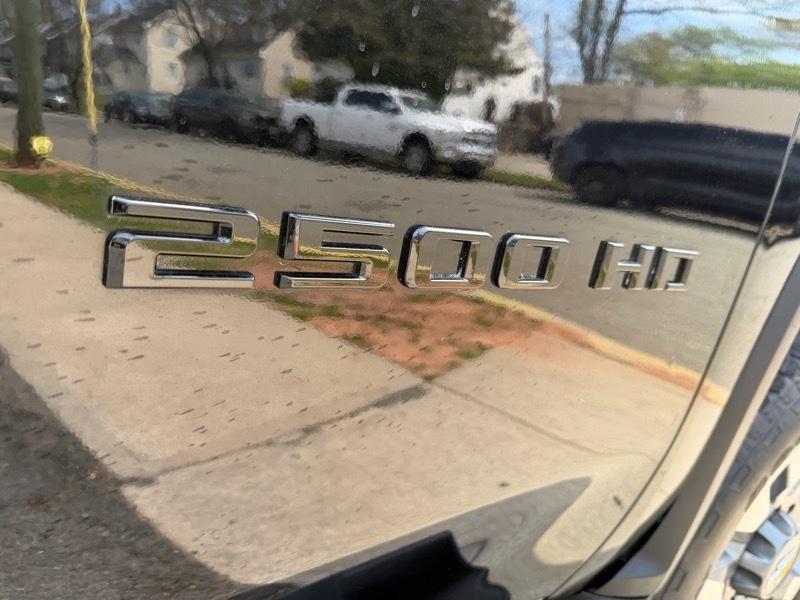 Chevrolet Silverado 2500HD 4WD Crew Cab 159" Custom 2022