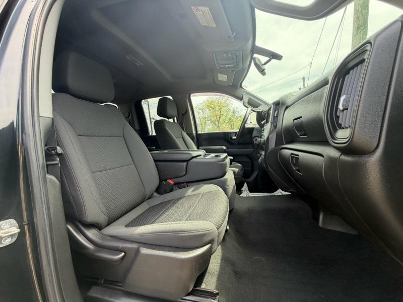 Chevrolet Silverado 2500HD 4WD Crew Cab 159" Custom 2022