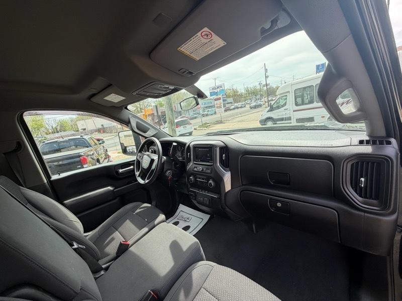 Chevrolet Silverado 2500HD 4WD Crew Cab 159" Custom 2022