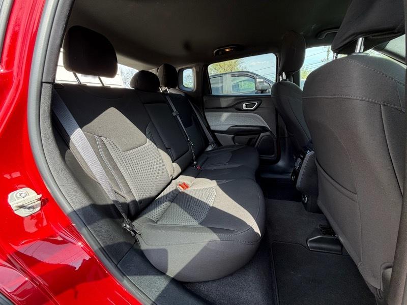 Jeep Compass Sport 4D SUV 4WD 2024