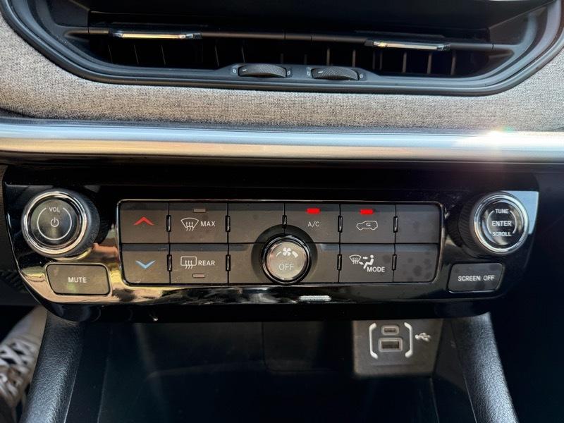 Jeep Compass Sport 4D SUV 4WD 2024