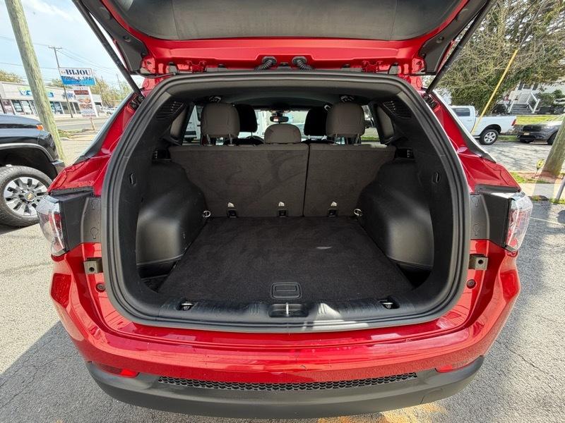 Jeep Compass Sport 4D SUV 4WD 2024