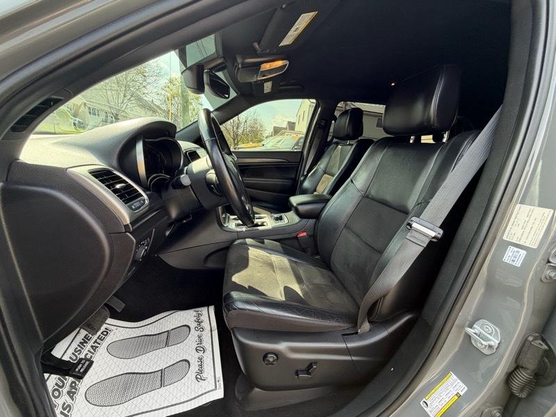 Jeep Grand Cherokee 4WD 4dr Laredo Altitude *Ltd Avail* 2021