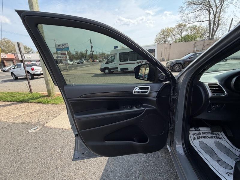 Jeep Grand Cherokee 4WD 4dr Laredo Altitude *Ltd Avail* 2021