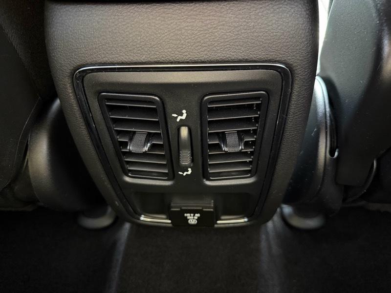 Jeep Grand Cherokee 4WD 4dr Laredo Altitude *Ltd Avail* 2021