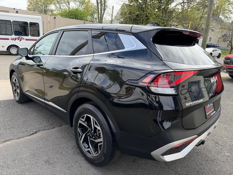 Kia Sportage LX FWD 2023