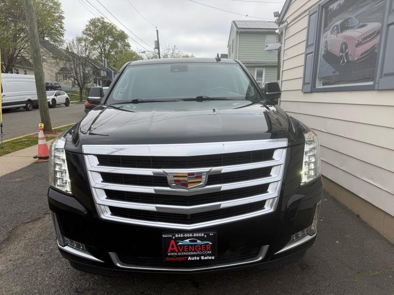 Cadillac Escalade Luxury 4D SUV 4WD 2020