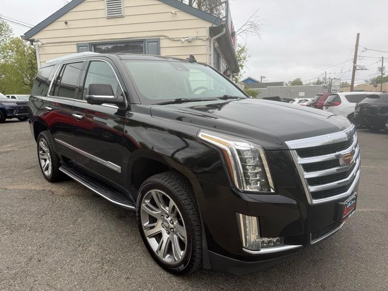 Cadillac Escalade Luxury 4D SUV 4WD 2020