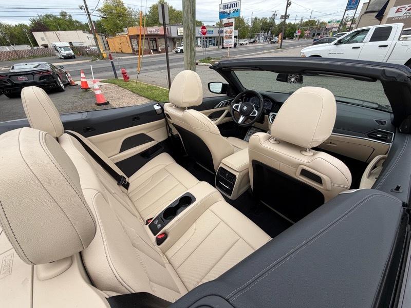 BMW 4-Series  2023