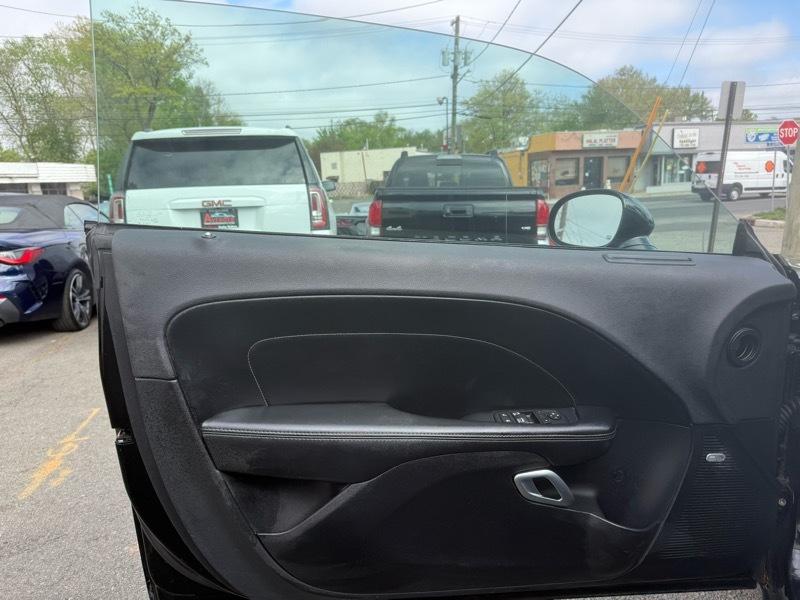 Dodge Challenger SXT Plus Coupe 2017