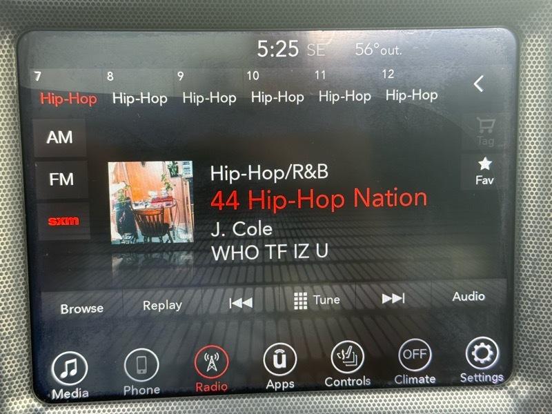 Dodge Challenger SXT Plus Coupe 2017