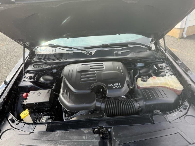 Dodge Challenger SXT Plus Coupe 2017