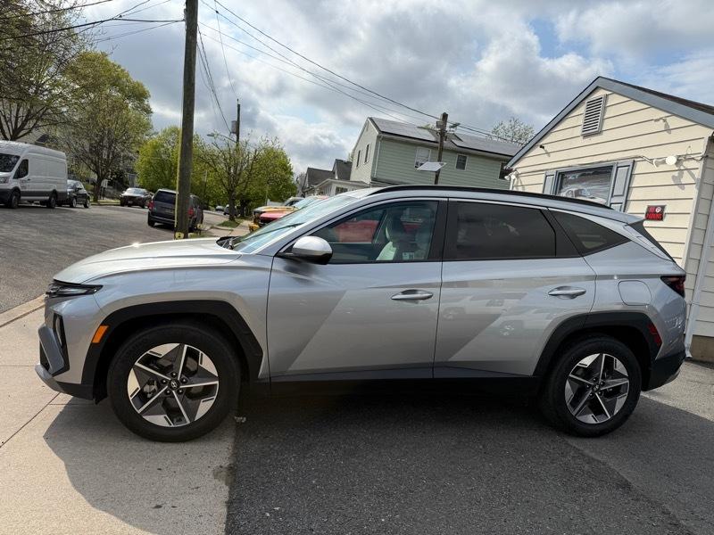 Hyundai Tucson SEL 4D SUV FWD 2025