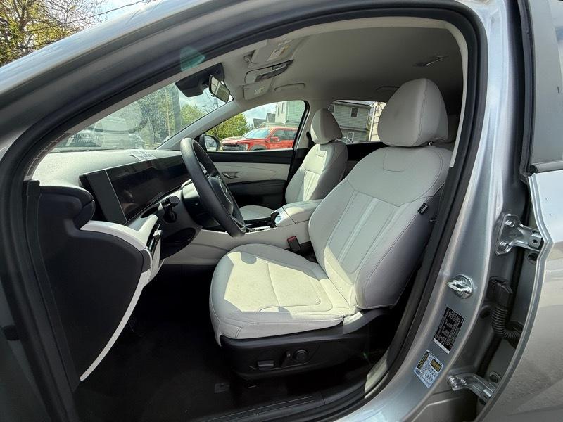 Hyundai Tucson SEL 4D SUV FWD 2025