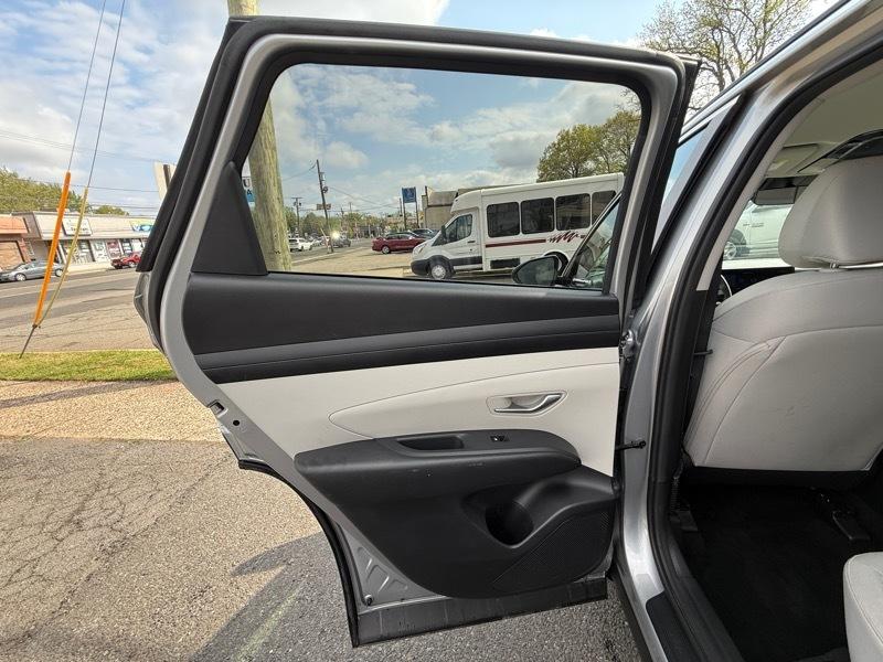 Hyundai Tucson SEL 4D SUV FWD 2025