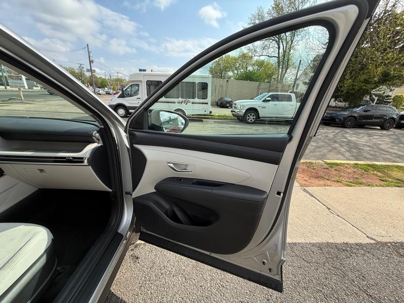 Hyundai Tucson SEL 4D SUV FWD 2025