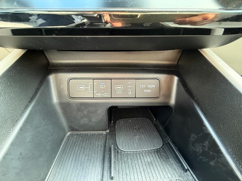 Hyundai Tucson SEL 4D SUV FWD 2025