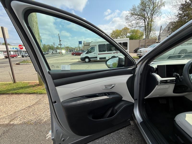 Hyundai Tucson SEL 4D SUV FWD 2025